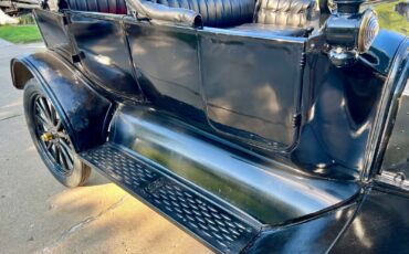 Ford-Model-T-1916-Convertible-12