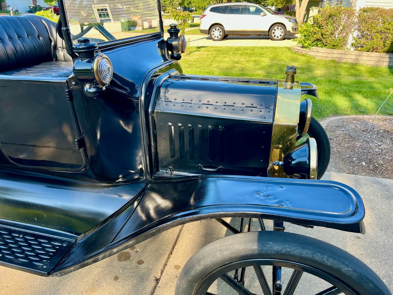 Ford-Model-T-1916-Convertible-13