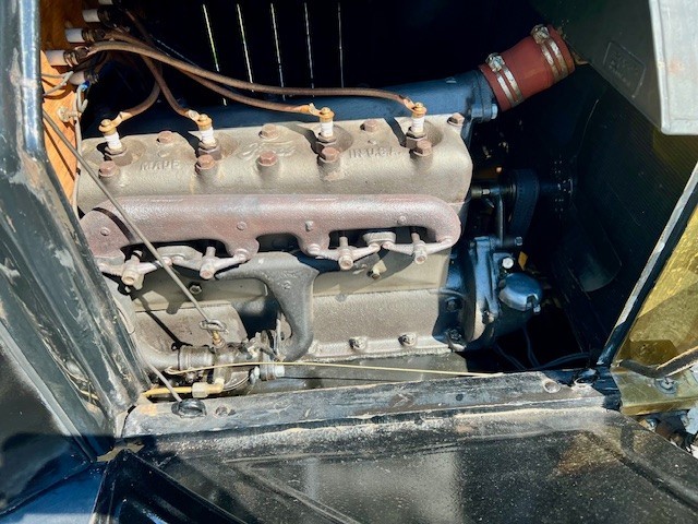 Ford-Model-T-1916-Convertible-5