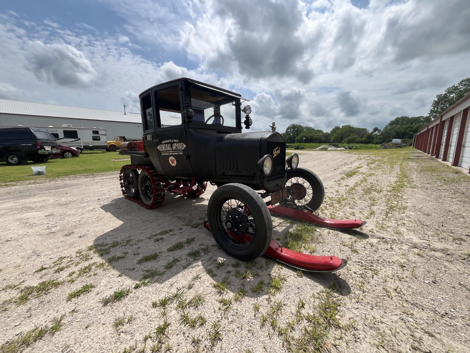 Ford-Model-T-1923-Standard-Cab-Pickup-2