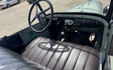 Ford-Model-T-1927-Convertible-8