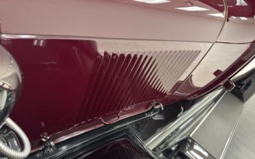 Ford-Model-a-1929-Mulberry-Maroon-Gray-11
