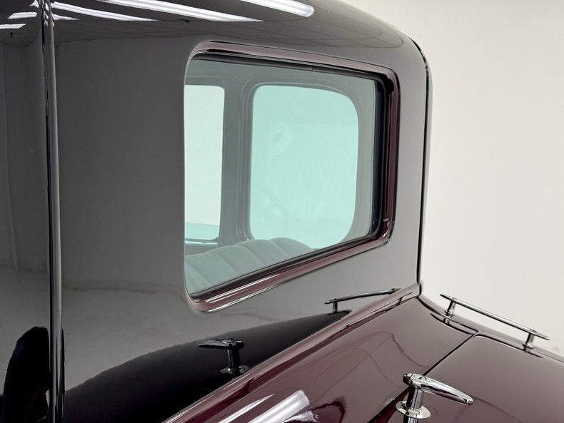 Ford-Model-a-1929-Mulberry-Maroon-Gray-16