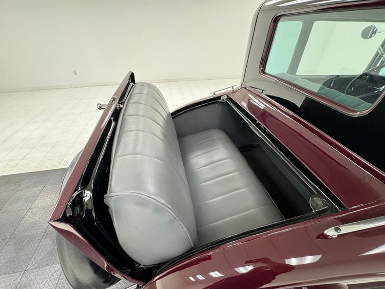 Ford-Model-a-1929-Mulberry-Maroon-Gray-22