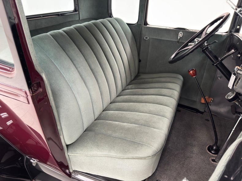 Ford-Model-a-1929-Mulberry-Maroon-Gray-26