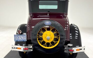 Ford-Model-a-1929-Mulberry-Maroon-Gray-44