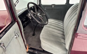 Ford-Model-a-1929-Mulberry-Maroon-Gray-48