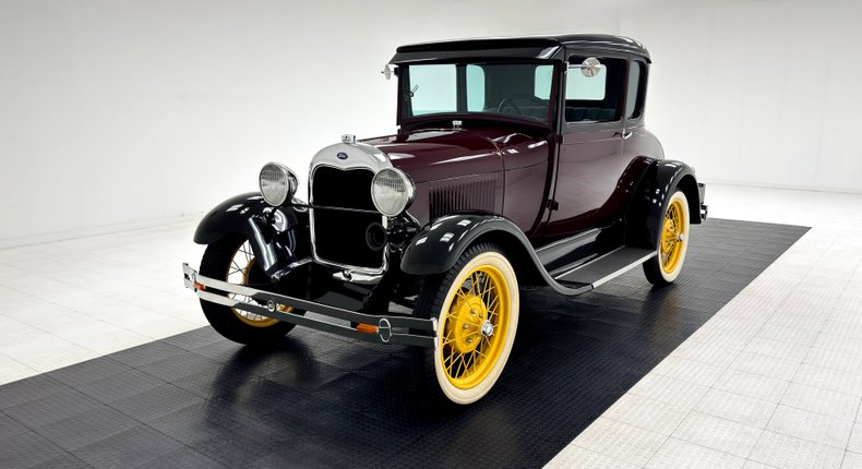 Ford-Model-a-1929-Mulberry-Maroon-Gray-8