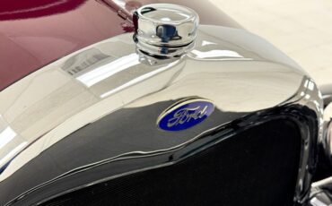 Ford-Model-a-1929-Mulberry-Maroon-Gray-9