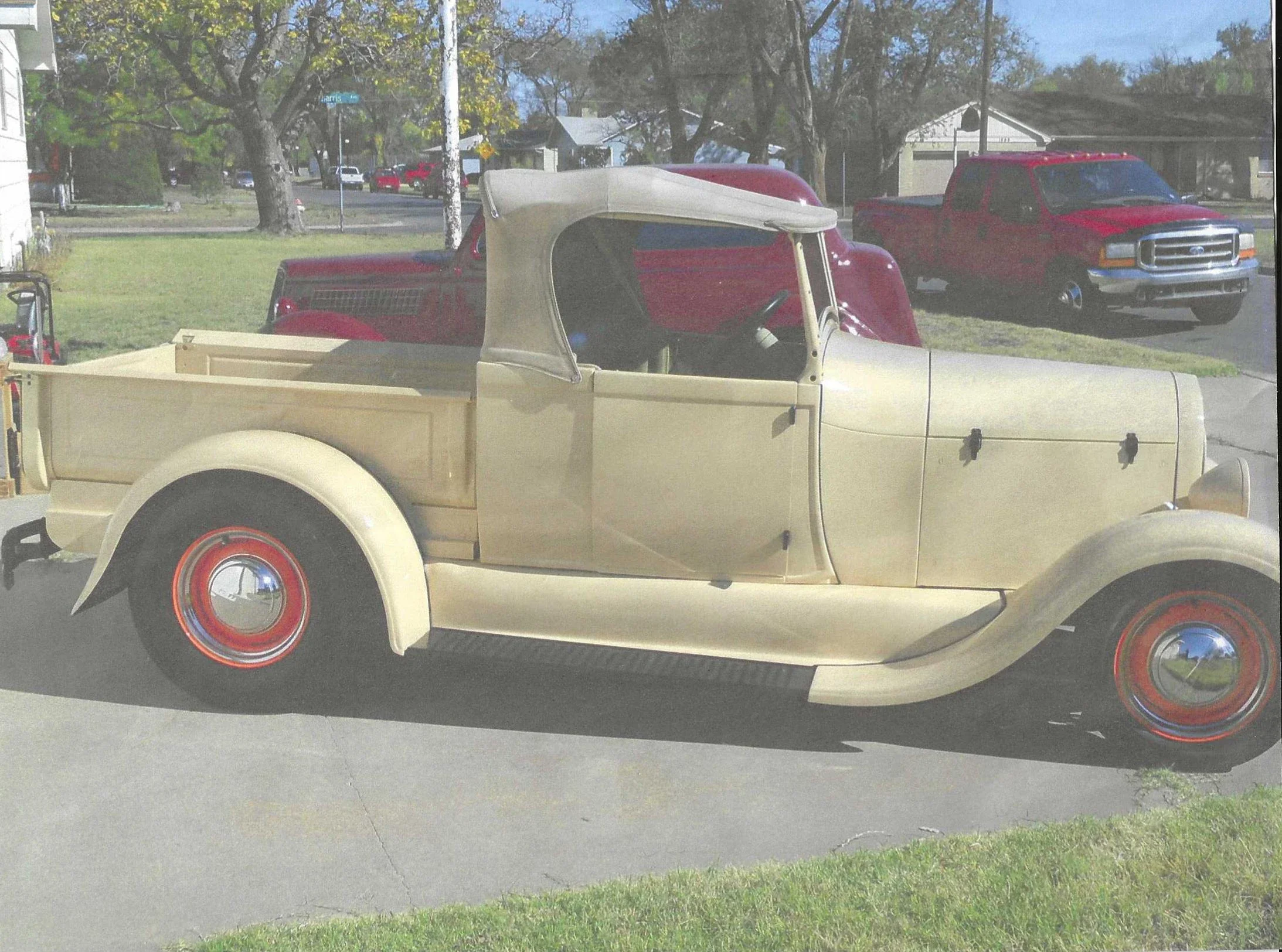 Ford-Model-a-roadster-1929-Tan-White-3