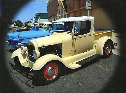 Ford-Model-a-roadster-1929-Tan-White-6