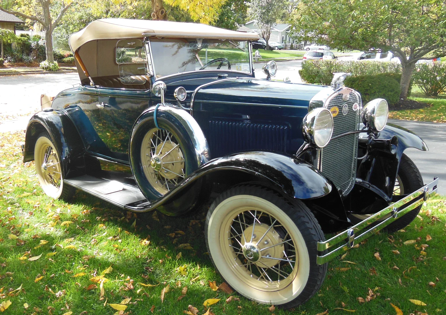 Ford-Model-a-roadster-1931-Blue-Blue