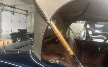Ford-Model-a-roadster-1931-Blue-Brown-11