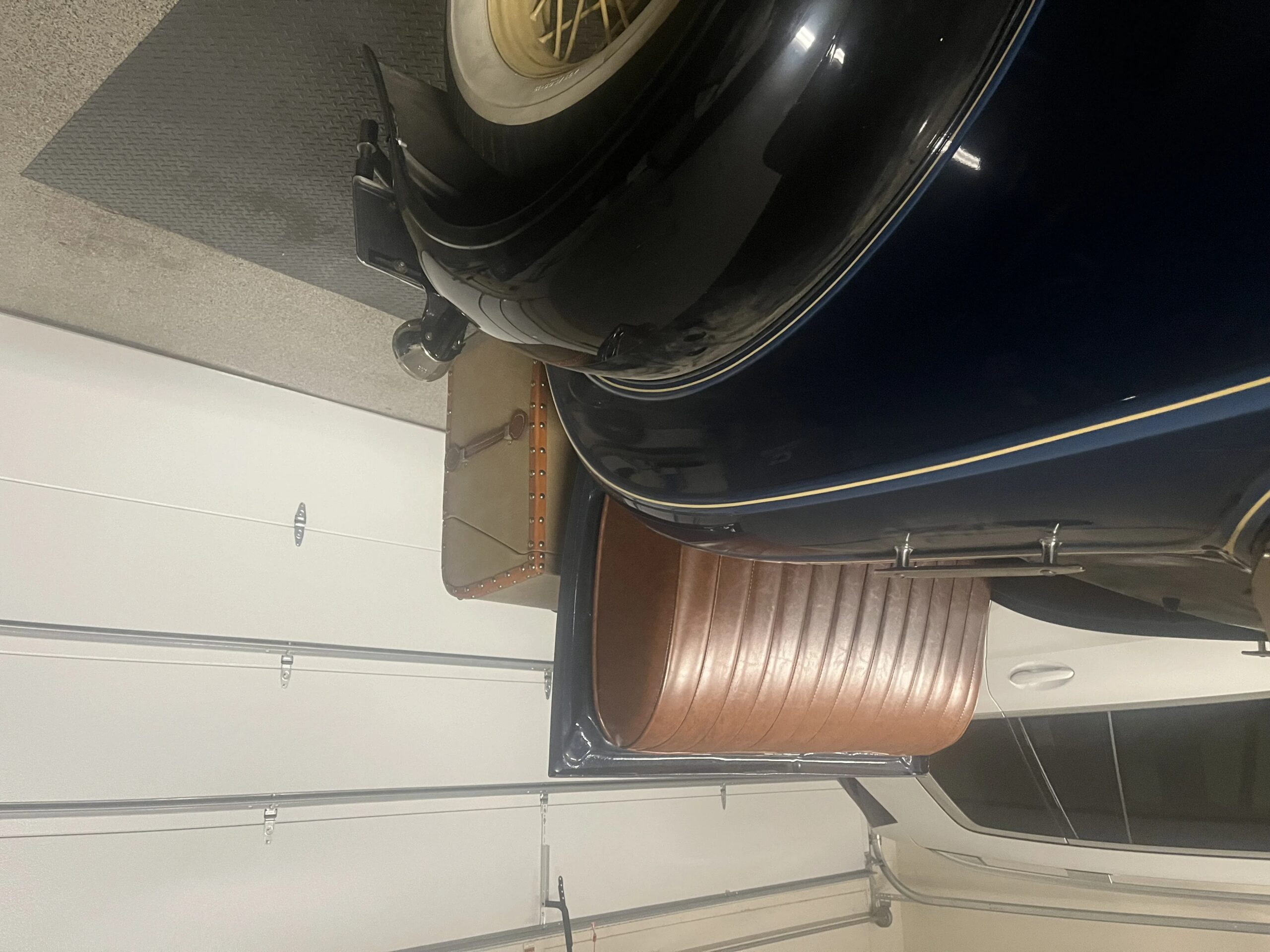 Ford-Model-a-roadster-1931-Blue-Brown-15