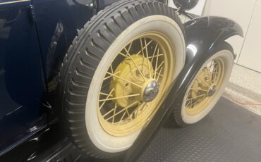 Ford-Model-a-roadster-1931-Blue-Brown-3