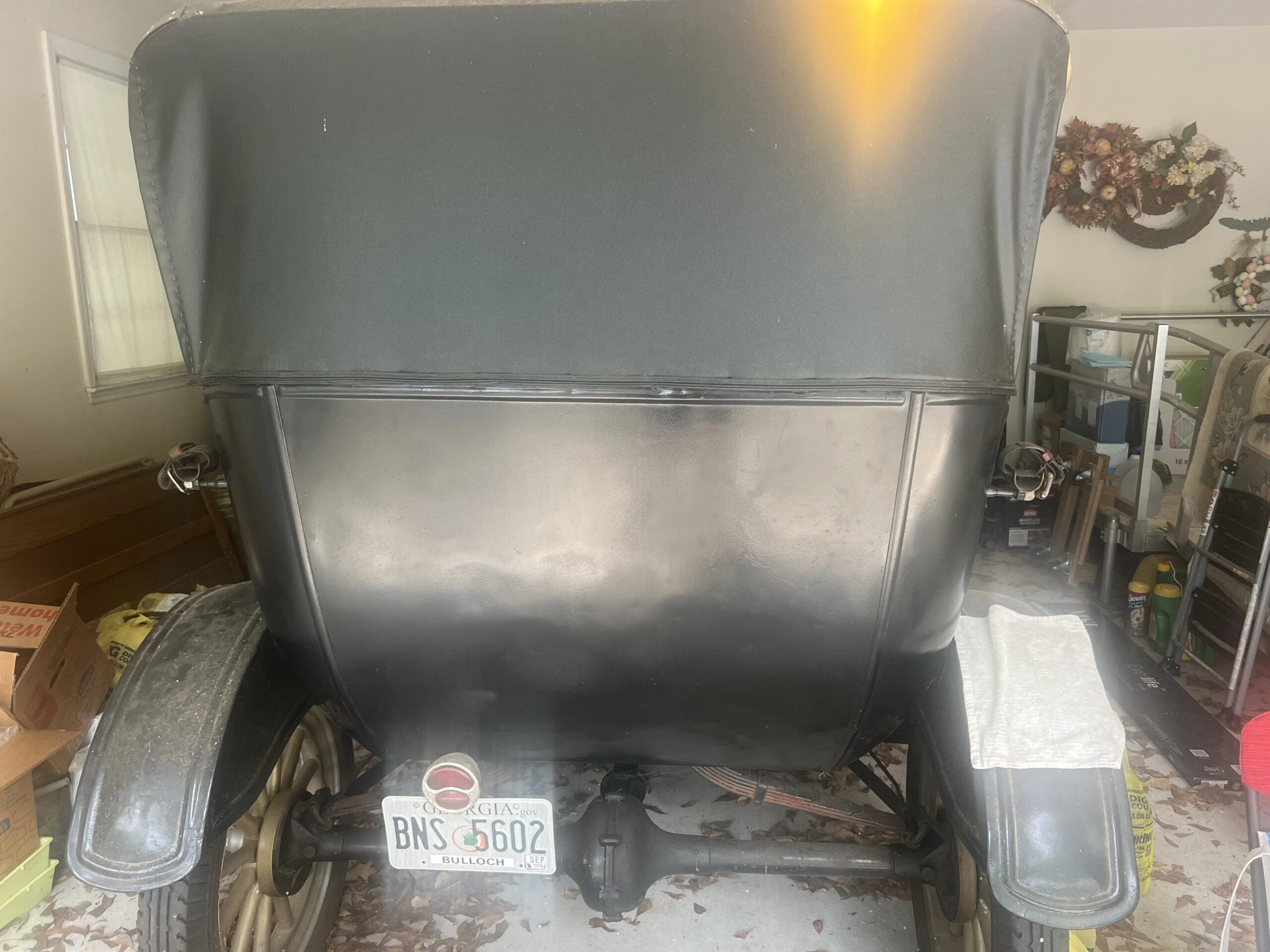 Ford-Model-t-1914-Black-Black-1