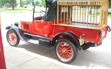Ford-Model-t-1926-Red-Black-1