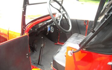 Ford-Model-t-1926-Red-Black-17