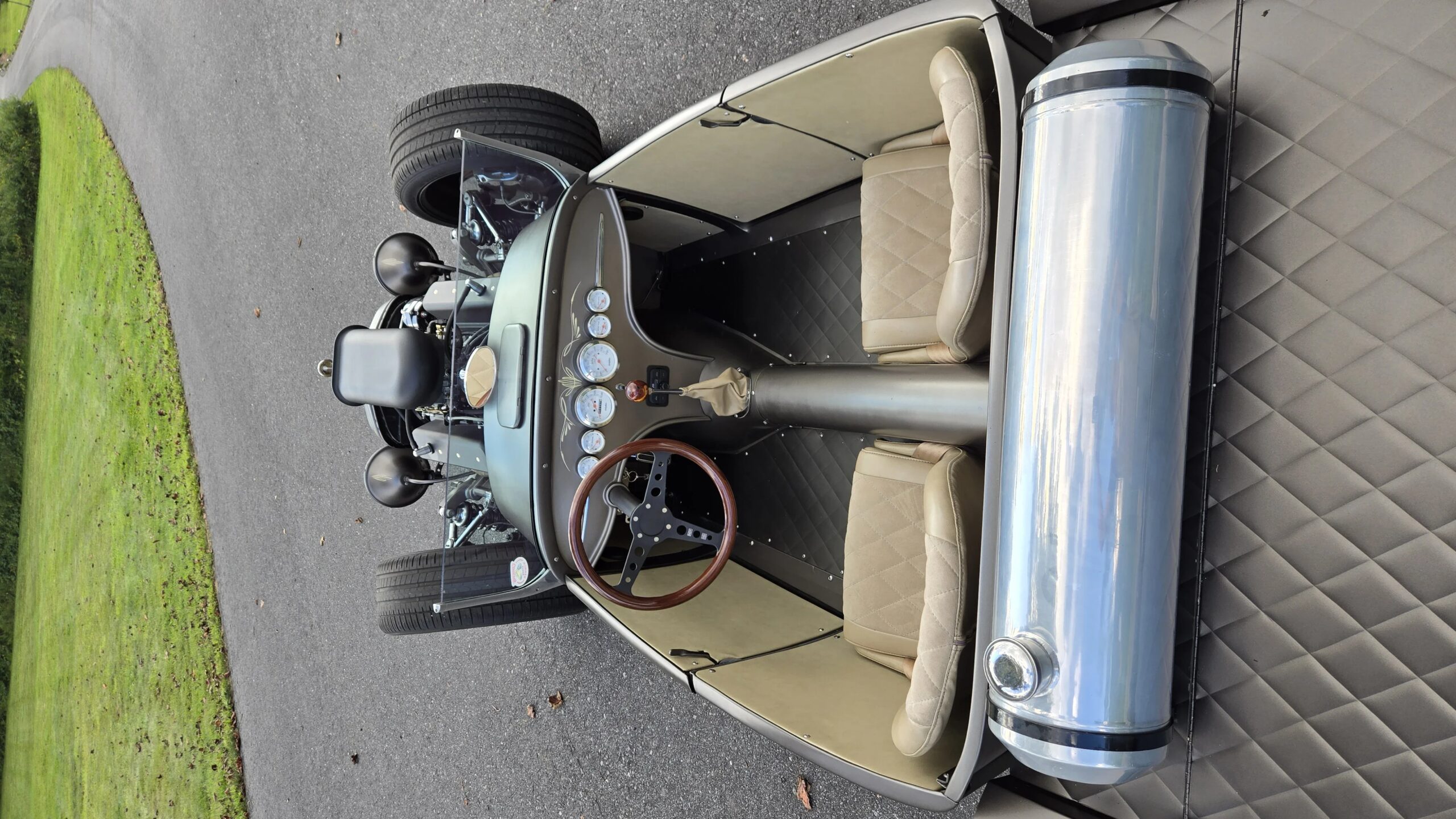 Ford-Model-t-1926-Tan-Beige-12