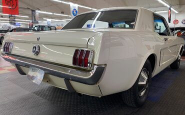 Ford-Mustang-1965-2-door-18