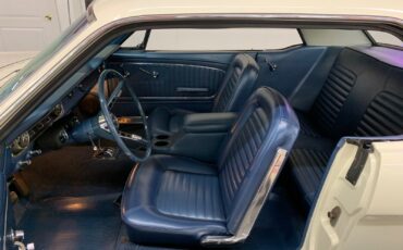 Ford-Mustang-1965-2-door-23