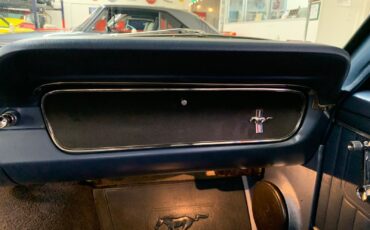 Ford-Mustang-1965-2-door-28