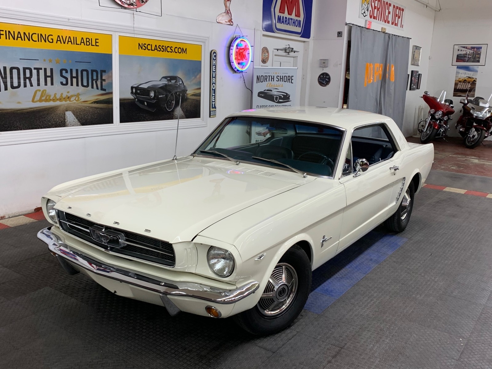Ford Mustang 1965 2 door