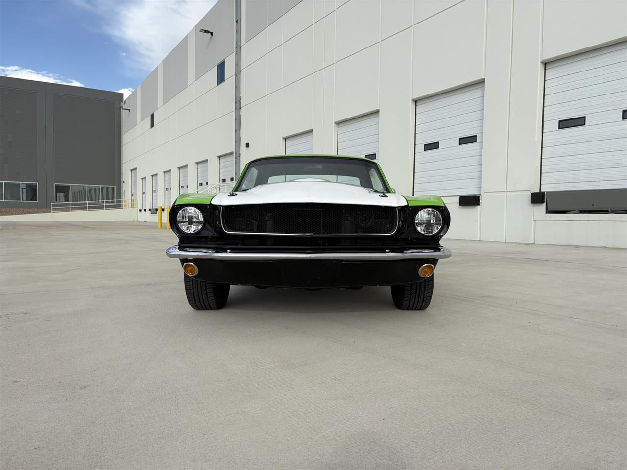 Ford-Mustang-1965-BlackGreen-BlackGreen-27