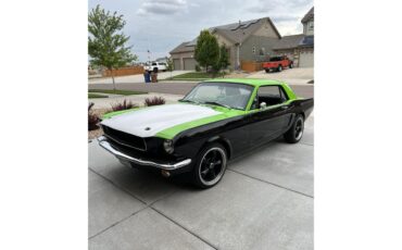 Ford-Mustang-1965-BlackGreen-BlackGreen-32