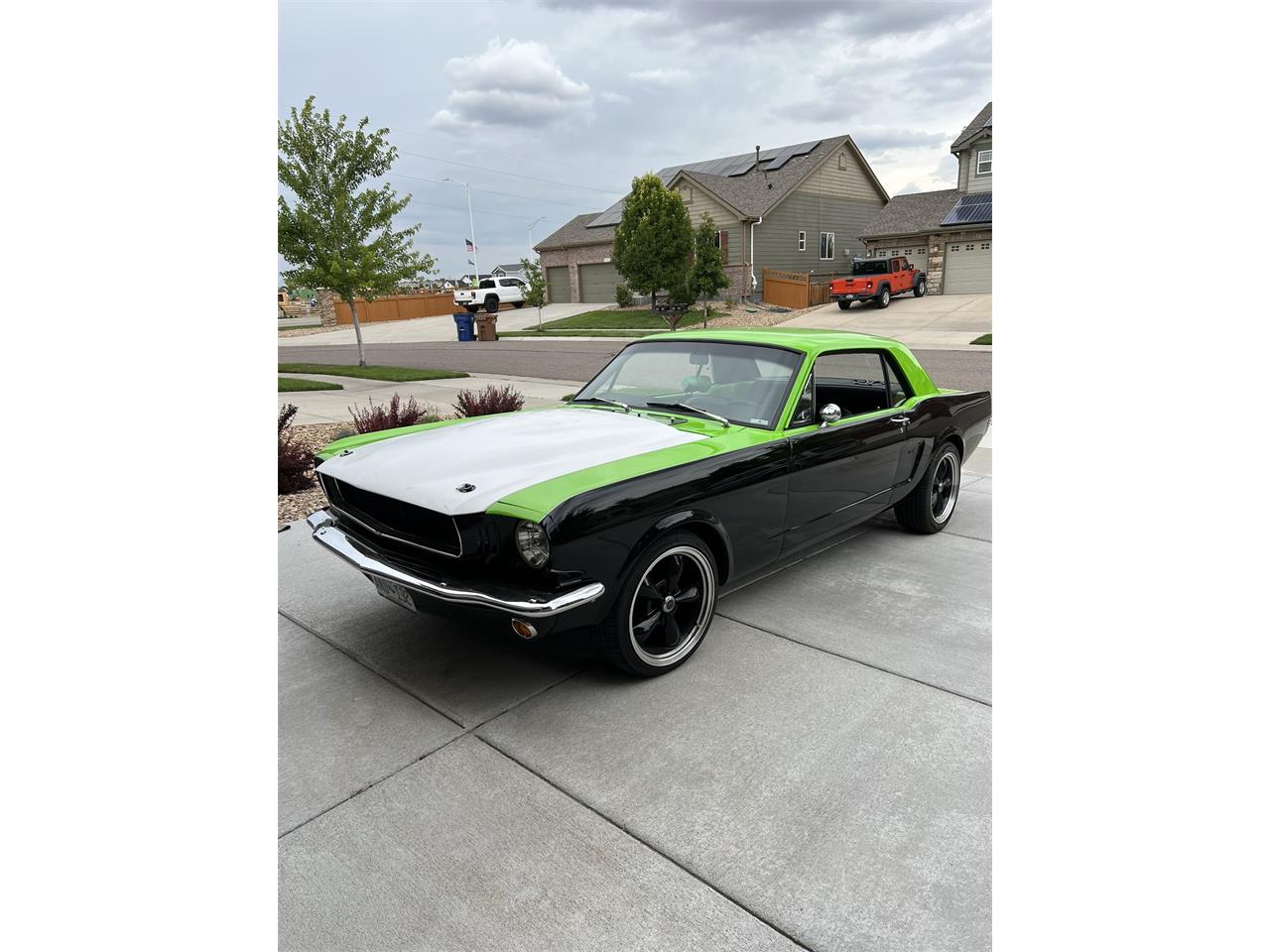 Ford-Mustang-1965-BlackGreen-BlackGreen-32