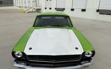 Ford-Mustang-1965-BlackGreen-BlackGreen-44