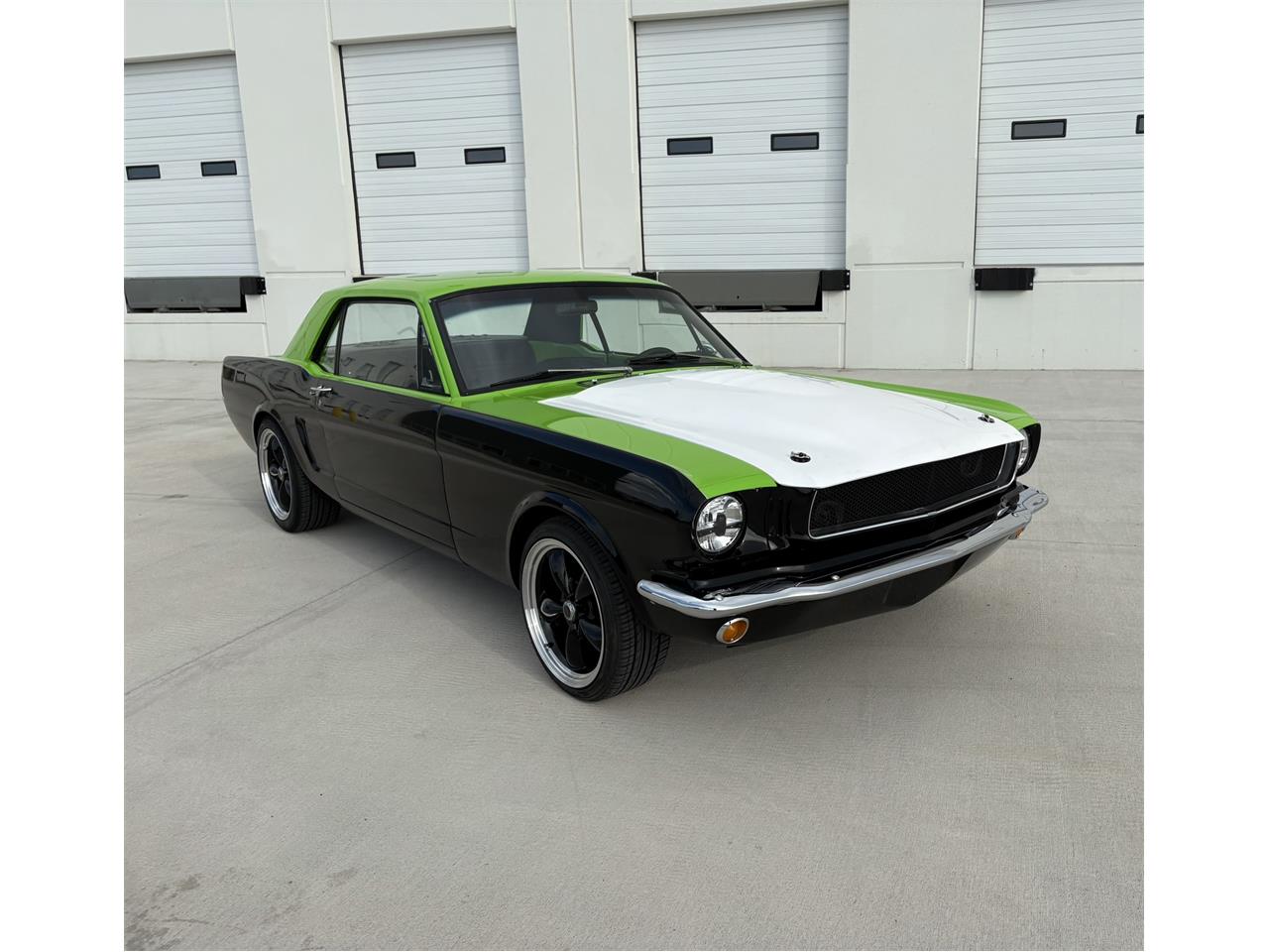Ford-Mustang-1965-BlackGreen-BlackGreen-46