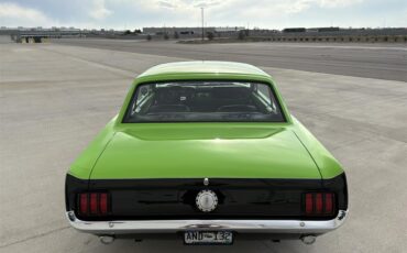 Ford-Mustang-1965-BlackGreen-BlackGreen-51