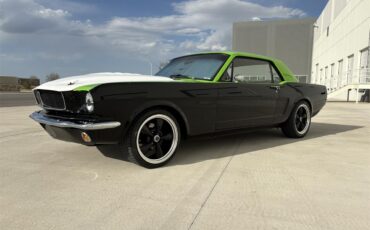 Ford-Mustang-1965-BlackGreen-BlackGreen-53