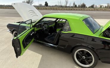 Ford-Mustang-1965-BlackGreen-BlackGreen-59