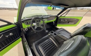 Ford-Mustang-1965-BlackGreen-BlackGreen-60