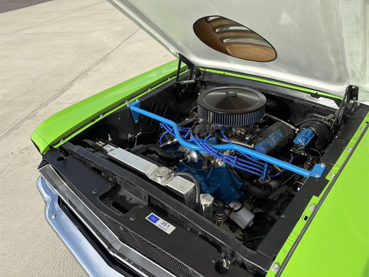 Ford-Mustang-1965-BlackGreen-BlackGreen-76