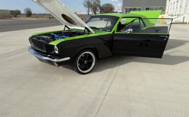 Ford-Mustang-1965-BlackGreen-BlackGreen-94