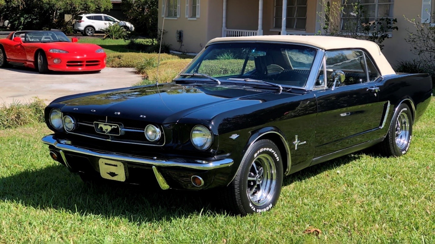 Ford-Mustang-1965-Convertible-1