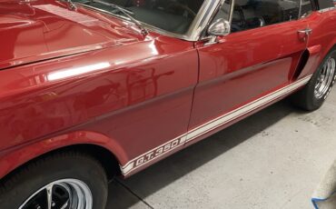 Ford-Mustang-1965-Convertible-15
