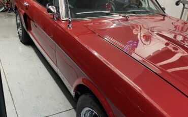 Ford-Mustang-1965-Convertible-2
