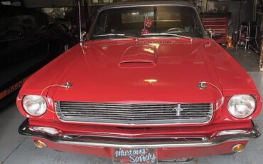 Ford-Mustang-1965-Convertible-24