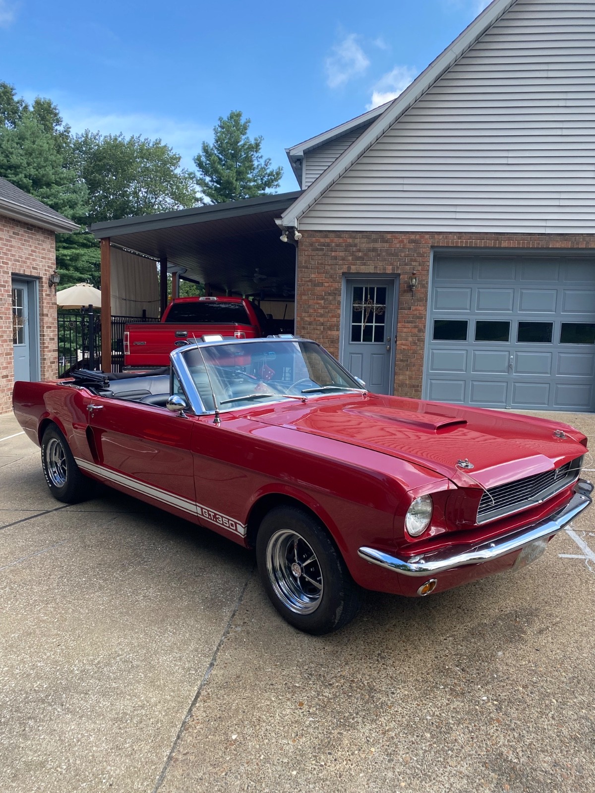 Ford-Mustang-1965-Convertible-25