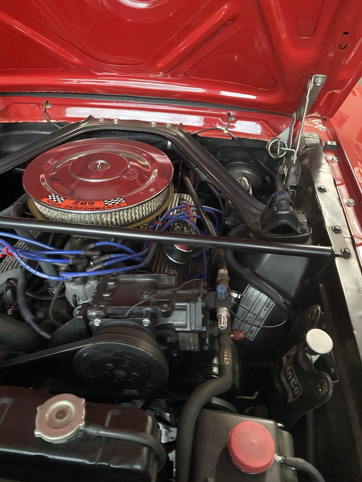 Ford-Mustang-1965-Convertible-4