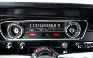 Ford-Mustang-1965-Coupe-26