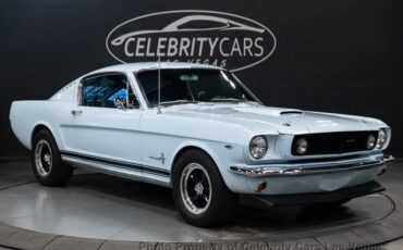 Ford-Mustang-1965-Coupe-4