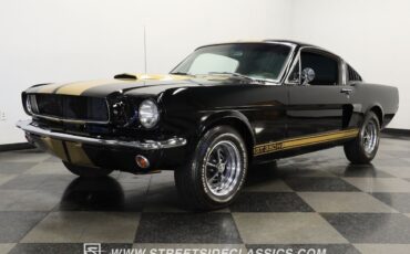 Ford-Mustang-1965-Fastback-21