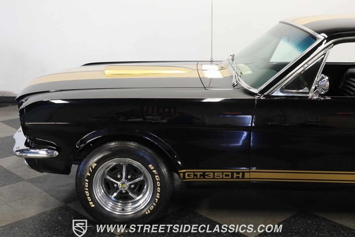 Ford-Mustang-1965-Fastback-22
