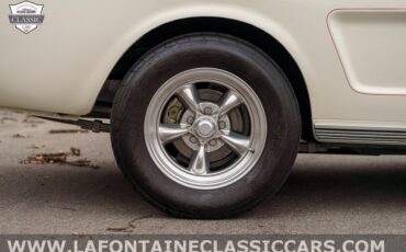 Ford-Mustang-1965-Fastback-33