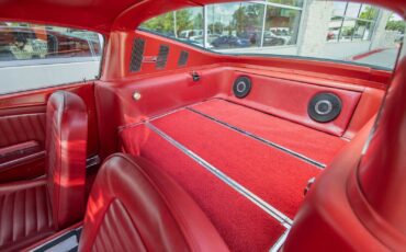 Ford-Mustang-1965-Fastback-37